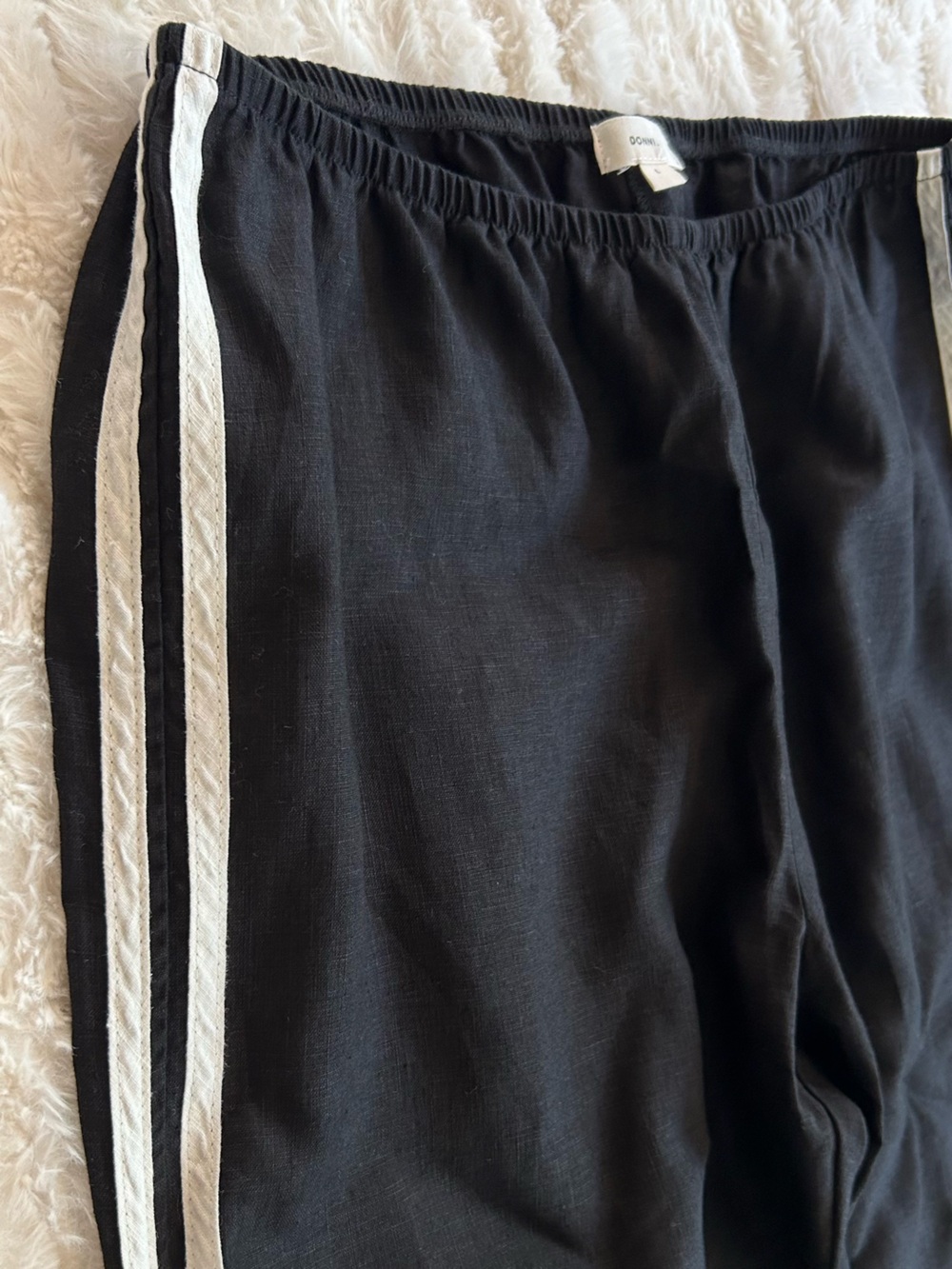 New Donni Linen Crop Stripe Pant in Jet - Picture 6 of 10